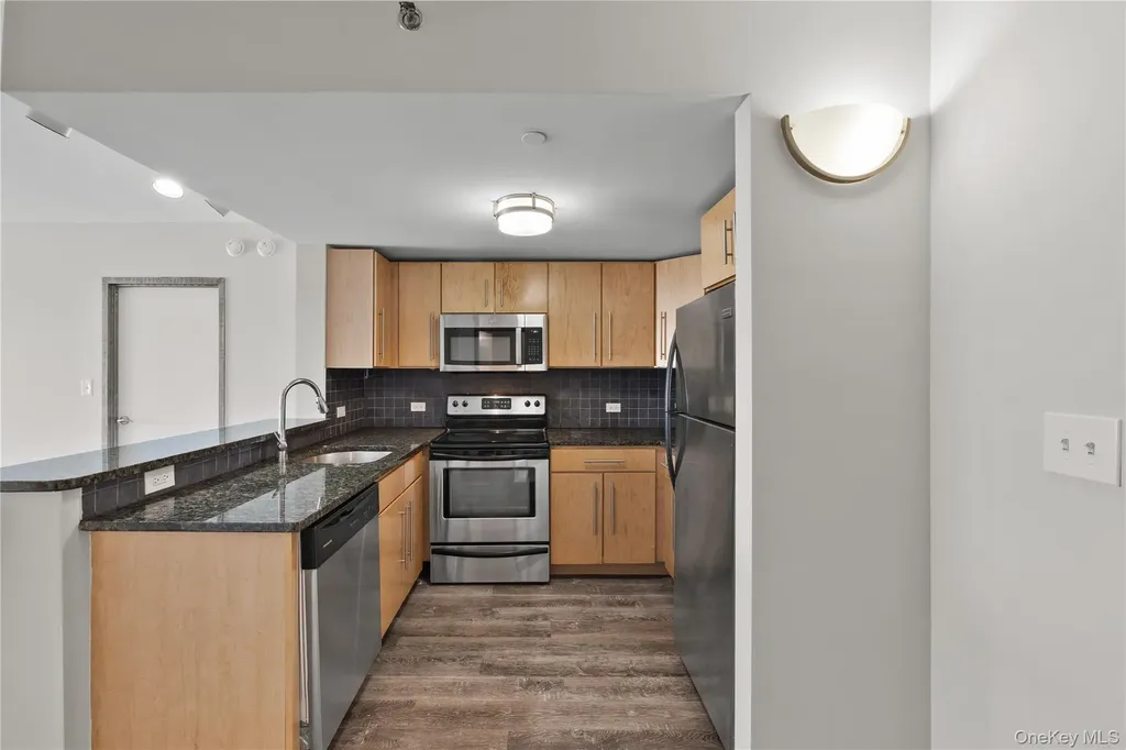 66 Main Street Yonkers NY 10701