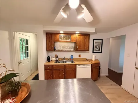 690 Route 311 Patterson NY 12563