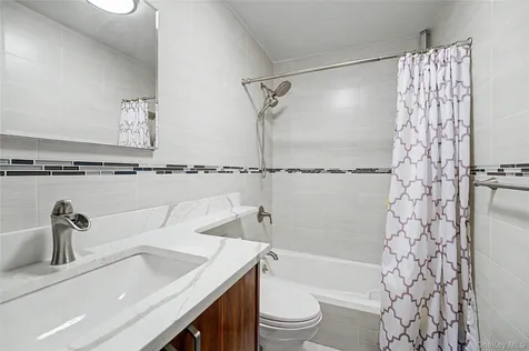 9 Cortland Avenue Jericho NY 11753