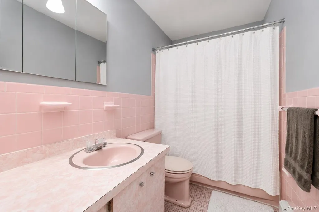 735 Elvira Avenue Far Rockaway NY 11691