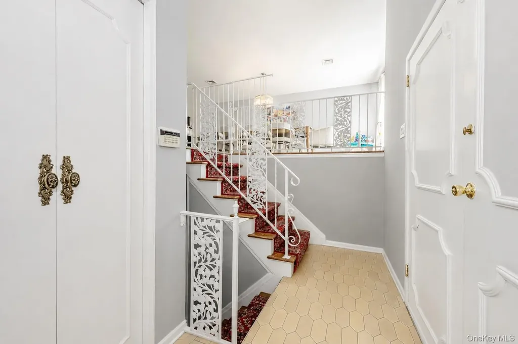 735 Elvira Avenue Far Rockaway NY 11691