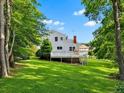 49 E Ridge Lane Mount Kisco NY 10549