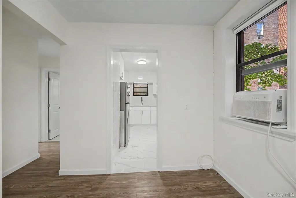 143-36 Barclay Avenue Flushing NY 11355