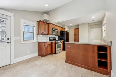 125 Smith Avenue Mount Kisco NY 10549