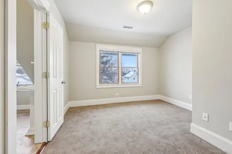 125 Smith Avenue Mount Kisco NY 10549