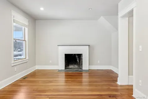 125 Smith Avenue Mount Kisco NY 10549