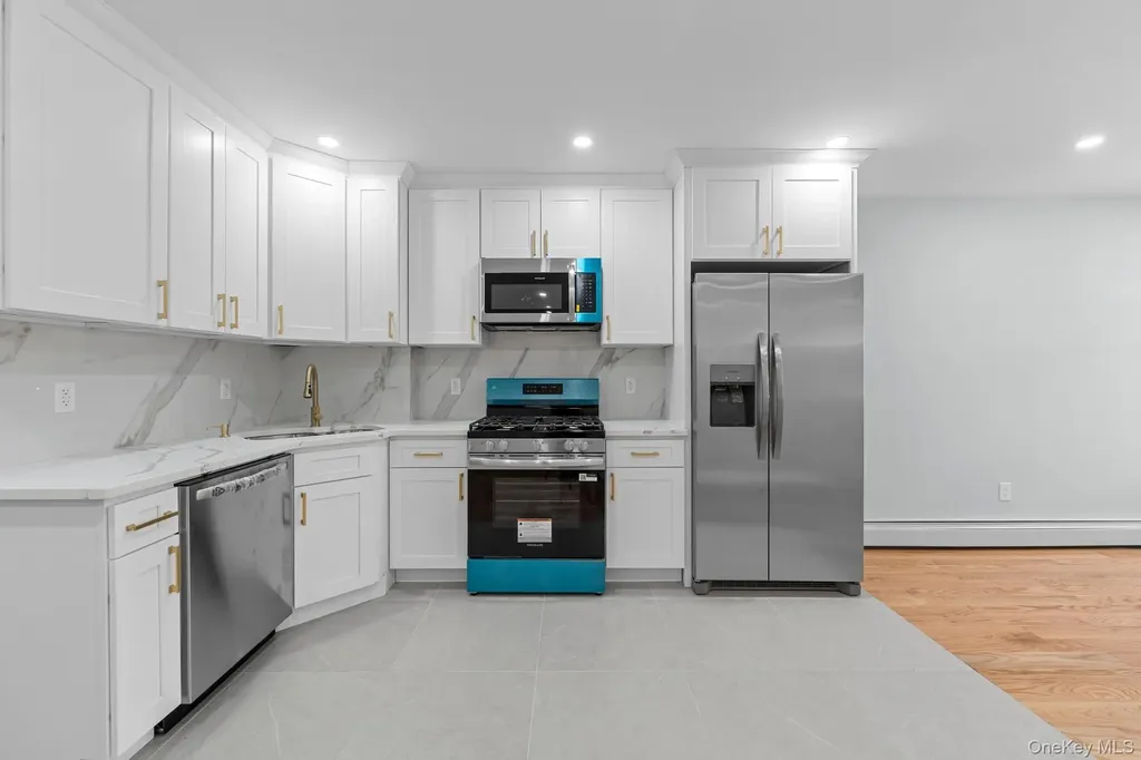 24 E 55 St Street Brooklyn NY 11203