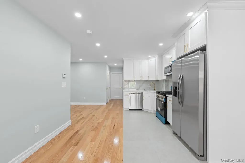 24 E 55 St Street Brooklyn NY 11203