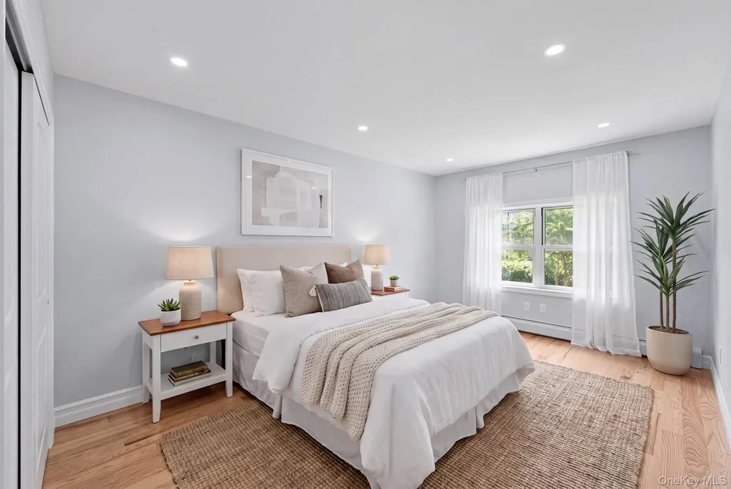 24 E 55 St Street Brooklyn NY 11203