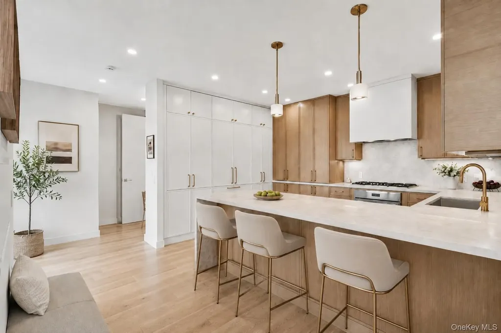 350 Albany Street New York (manhattan) NY 10280