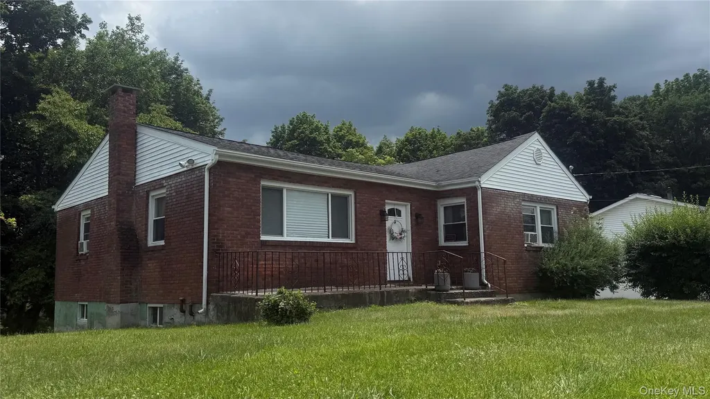 3 Elm Street New Windsor NY 12553