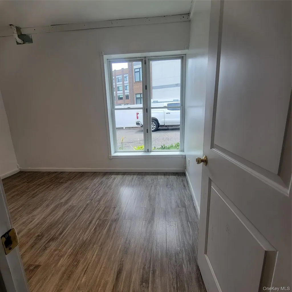 11 Washington Avenue Suffern NY 10901