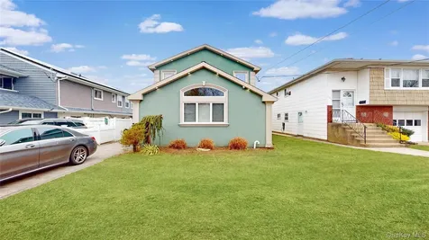 145 Kingston Boulevard Island Park NY 11558