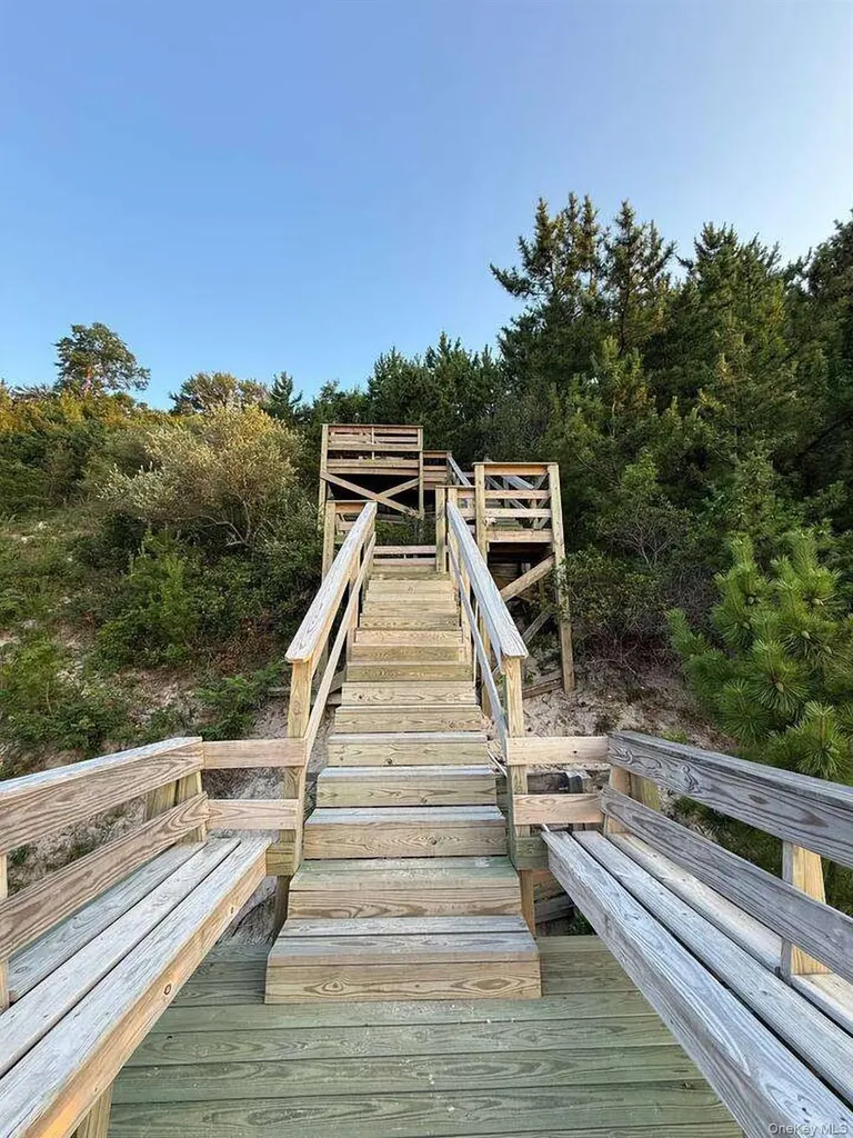 49 Oakwood Road Rocky Point NY 11778