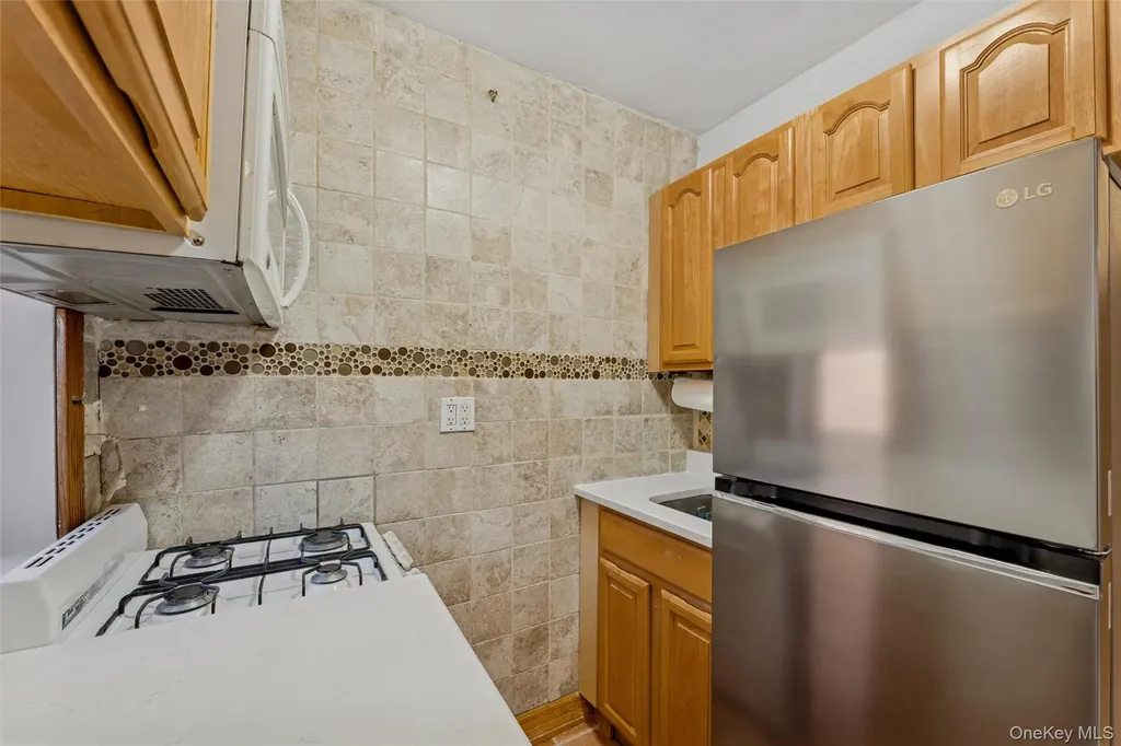 33-35 81 Street Jackson Heights NY 11372
