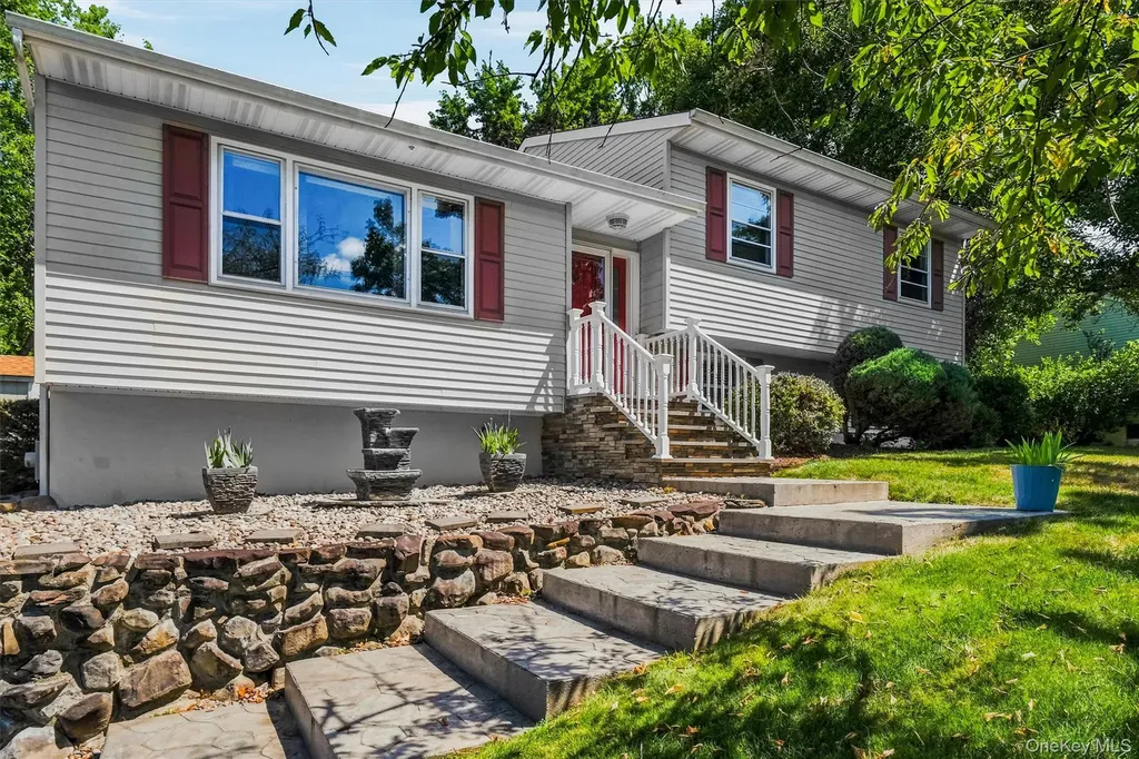58 Decker Drive Washingtonville NY 10992