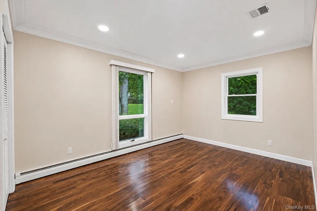 4 Durham Drive Dix Hills NY 11746