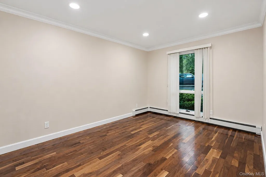 4 Durham Drive Dix Hills NY 11746