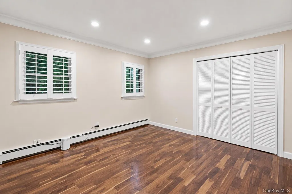 4 Durham Drive Dix Hills NY 11746