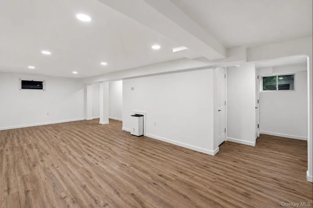4 Durham Drive Dix Hills NY 11746