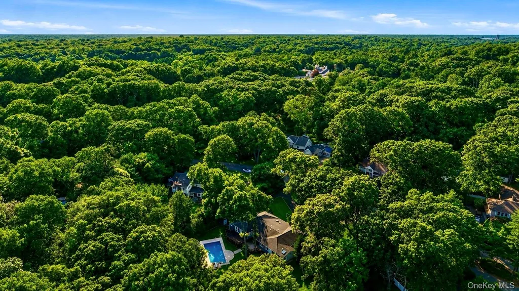 4 Durham Drive Dix Hills NY 11746
