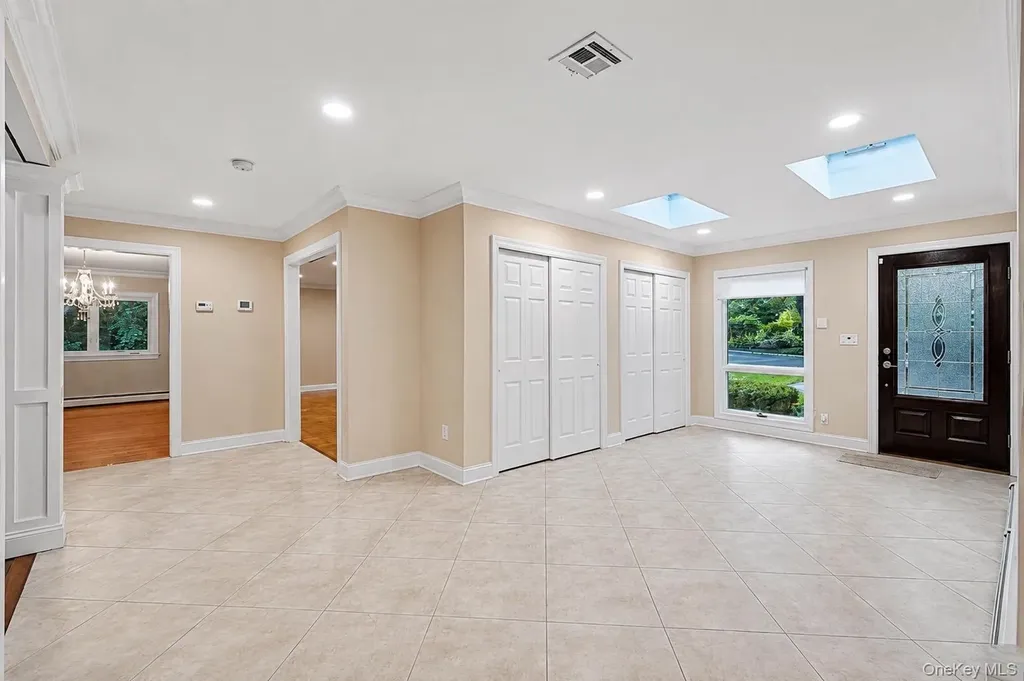 4 Durham Drive Dix Hills NY 11746