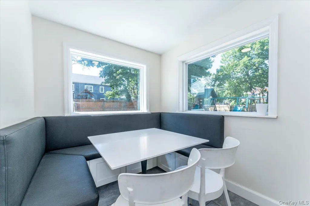266 Rockaway Turnpike Cedarhurst NY 11516