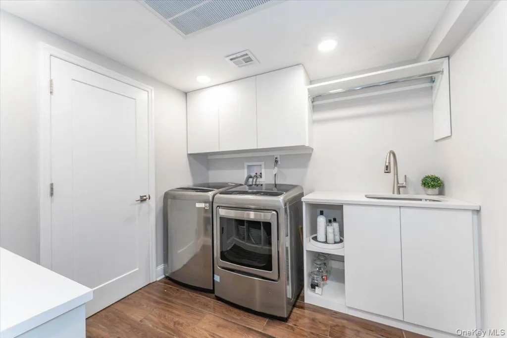 266 Rockaway Turnpike Cedarhurst NY 11516