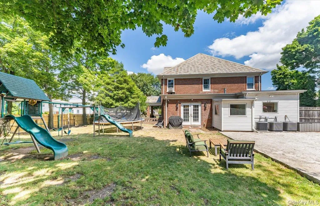 266 Rockaway Turnpike Cedarhurst NY 11516