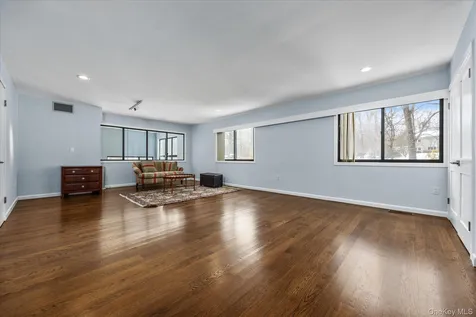 10 Rustling Lane Bedford NY 10506