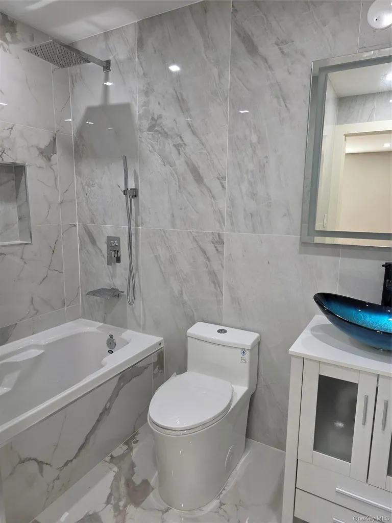14617 229th Street Springfield Gardens NY 11413