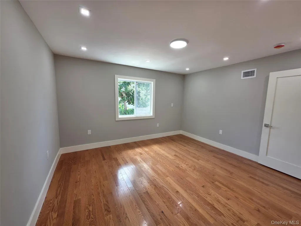 14617 229th Street Springfield Gardens NY 11413