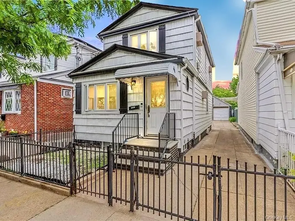 1541 E 95th Street Brooklyn NY 11236