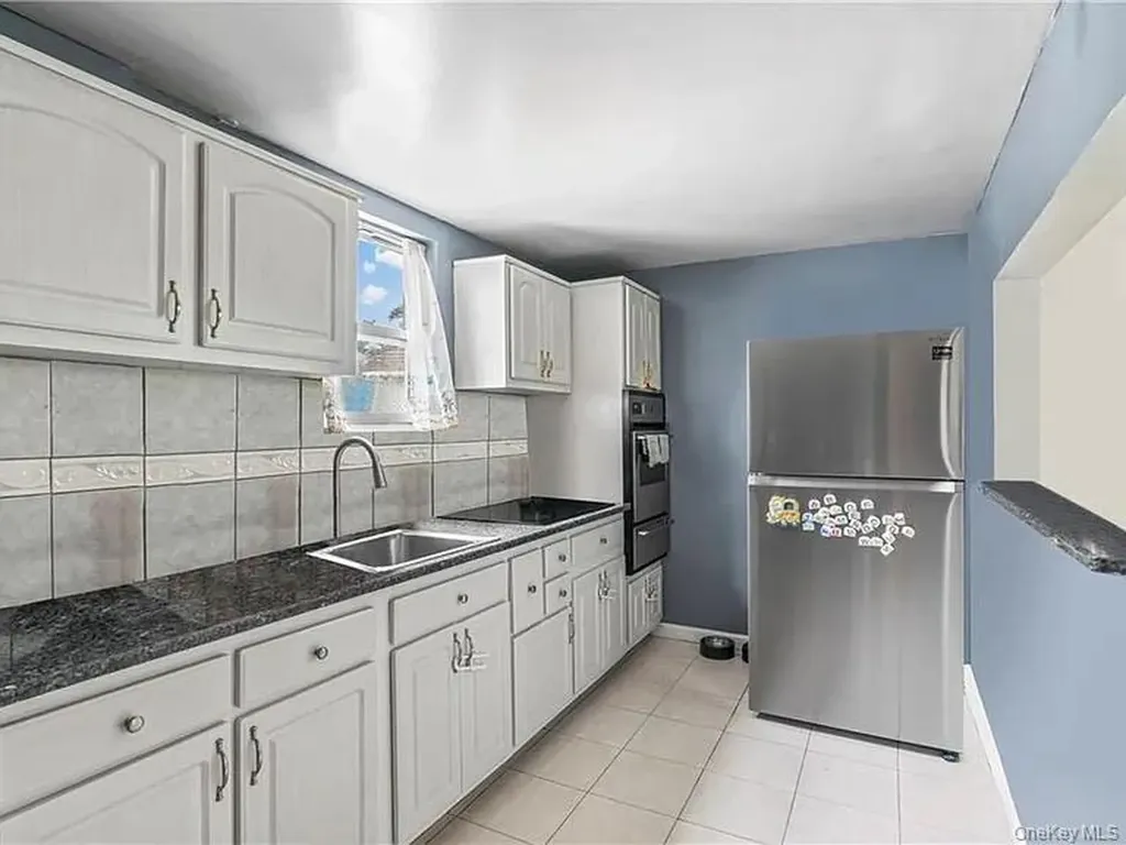 1541 E 95th Street Brooklyn NY 11236