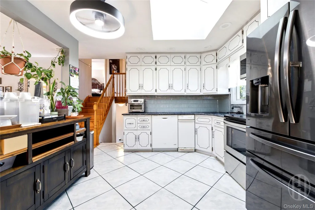 140 Intervale Avenue Farmingdale NY 11735