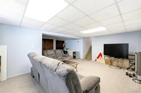 140 Intervale Avenue Farmingdale NY 11735