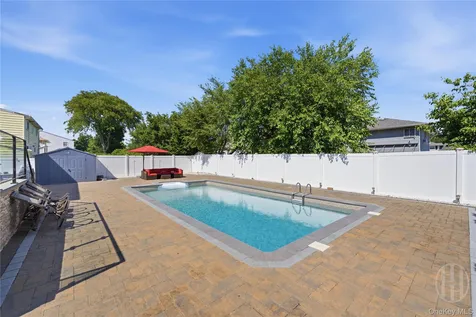 140 Intervale Avenue Farmingdale NY 11735