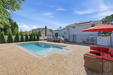 140 Intervale Avenue Farmingdale NY 11735