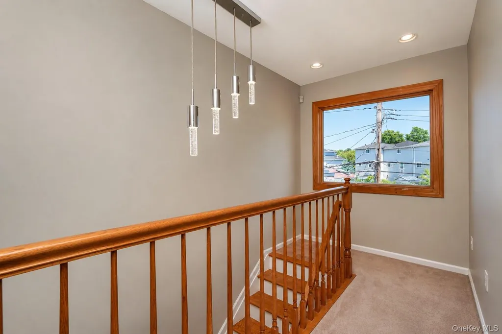 124 Reid Avenue Staten Island NY 10305