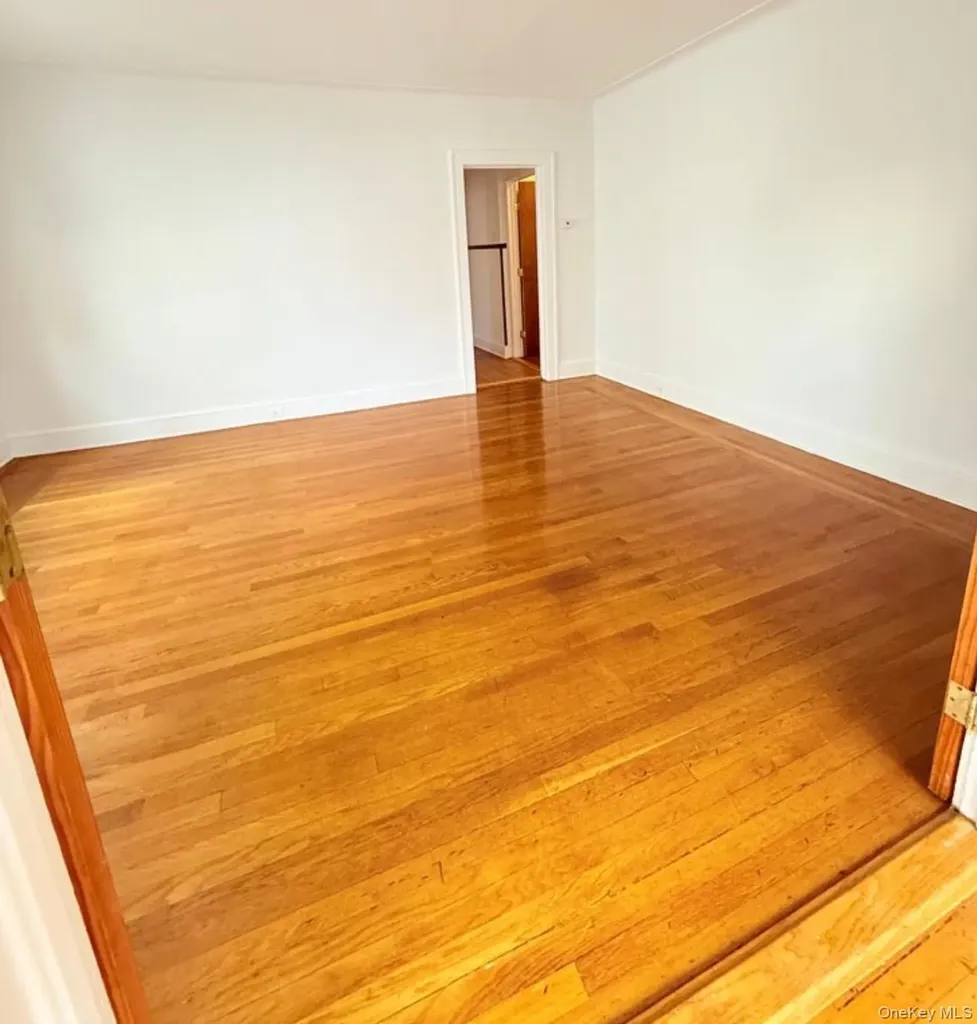 2937 213th Street Bayside NY 11360