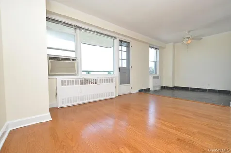 1853 Central Park Avenue Yonkers NY 10710