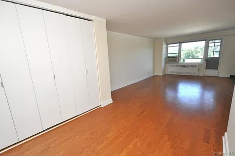 1853 Central Park Avenue Yonkers NY 10710