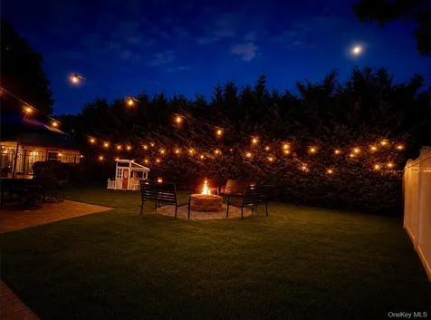 3980 Park Avenue Seaford NY 11783