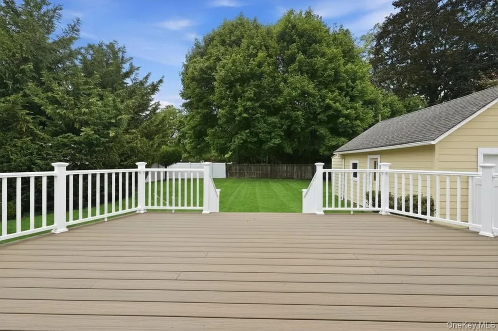 991 Cottage Place Baldwin NY 11510