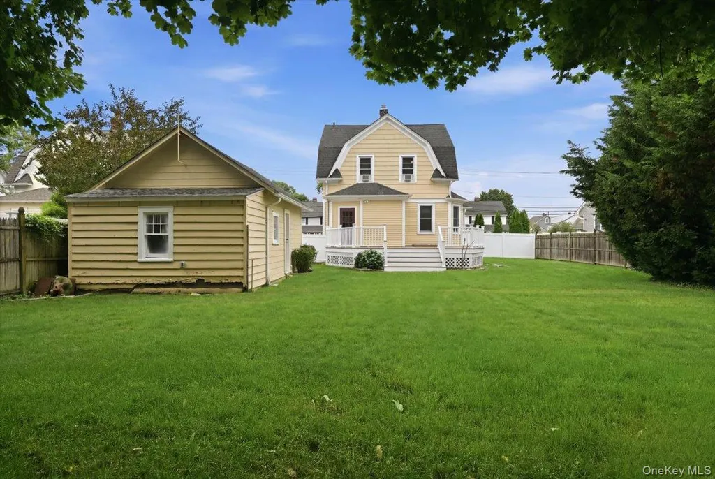 991 Cottage Place Baldwin NY 11510