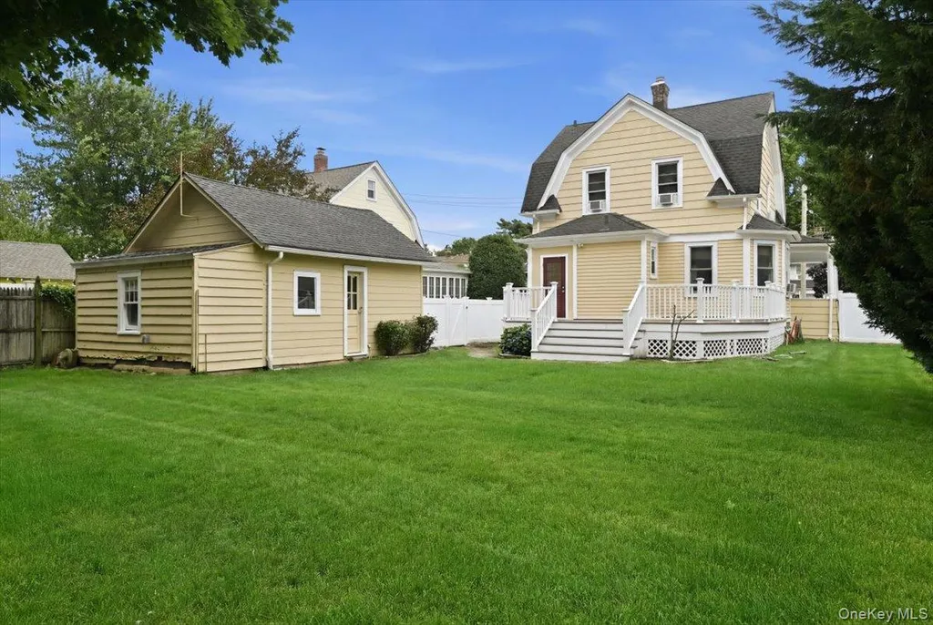 991 Cottage Place Baldwin NY 11510