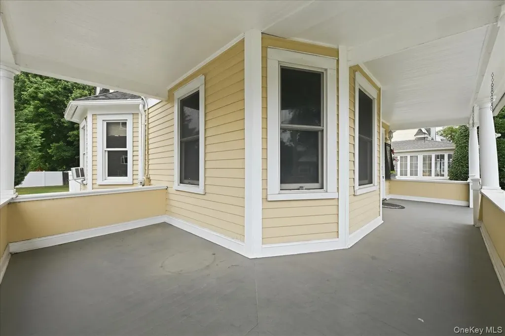 991 Cottage Place Baldwin NY 11510