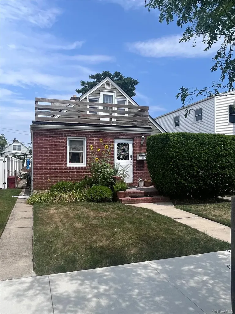 225 E Market Street Long Beach NY 11561