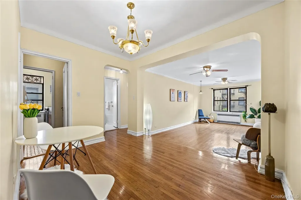35-35 75th Street Jackson Heights NY 11372
