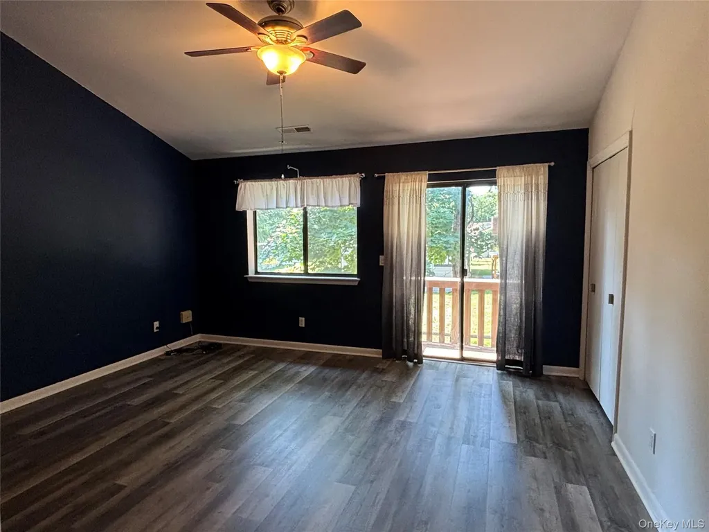 507 Scenic Lane Poughkeepsie NY 12603